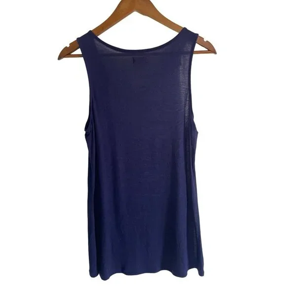 C Colorblock Relaxed Fit Tank in Cream Navy Blue Size Medium - Picture 2 of 5
